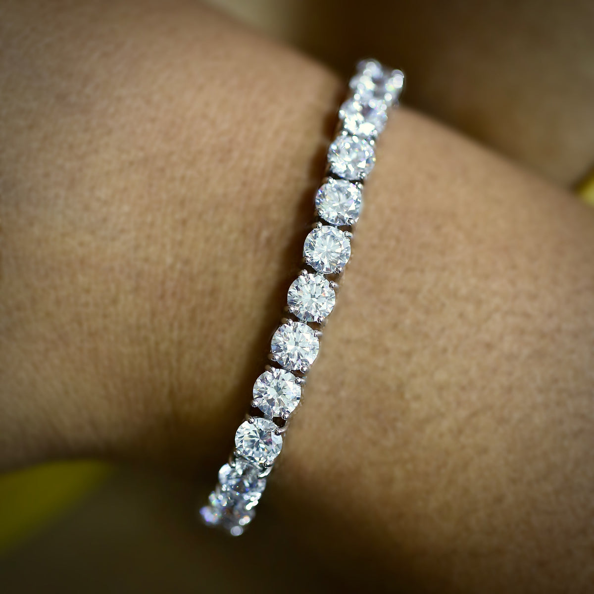 6mm White Gold Diamond Tennis Bracelet in 18K White Gold